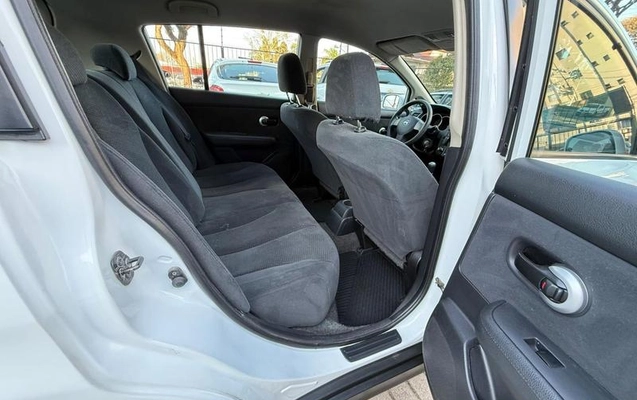 imagem-https://www.socarrao.com.br/sc-vehicle-images-prod/3307686/1789392268596-8393560_3_B_f71bcd6f94.jpeg