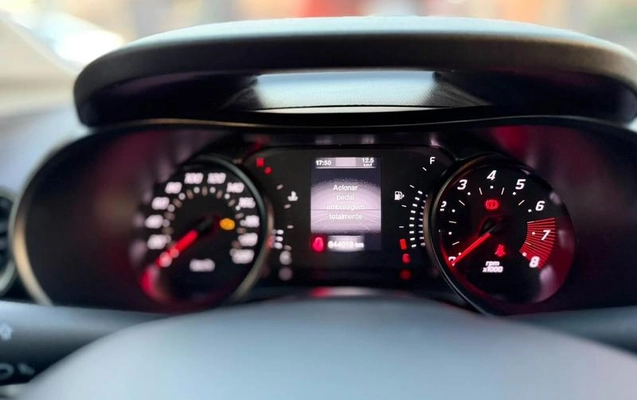 imagem-https://www.socarrao.com.br/sc-vehicle-images-prod/3307838/1787087949110-8393059_0_B_c63c6a6fde.jpeg