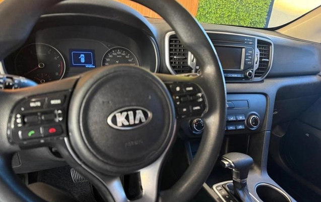 imagem-https://www.socarrao.com.br/sc-vehicle-images-prod/3307922/1787585052731-8388696_6_B_35e523f58a.jpeg