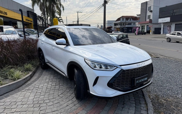 imagem-https://www.socarrao.com.br/sc-vehicle-images-prod/3308966/1788377575072-bf88315a5d88489a90433bb5af8bf731_1787090131112.jpg