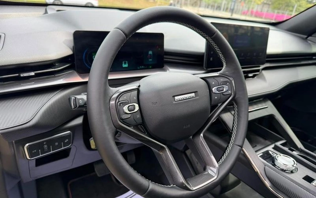 imagem-https://www.socarrao.com.br/sc-vehicle-images-prod/3309011/1789067267883-8392452_14_B_dfeff7f57e.jpeg