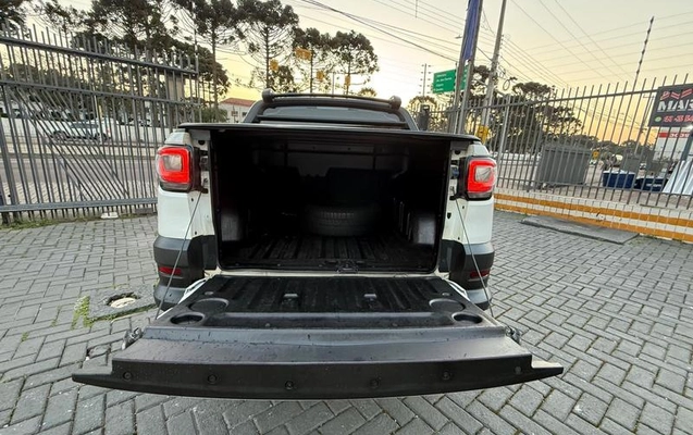 imagem-https://www.socarrao.com.br/sc-vehicle-images-prod/3309179/1789157100090-8358418_16_B_33efdf45d8.jpeg