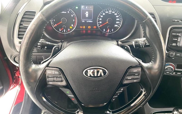 imagem-https://www.socarrao.com.br/sc-vehicle-images-prod/33094/1789475899612-7176243_8_B_8879da6c57.jpeg