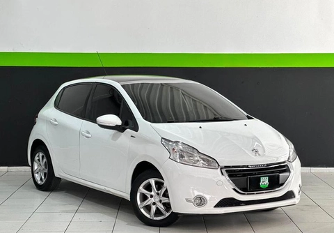 Peugeot 208 2016 Branco — foto 1 de 3