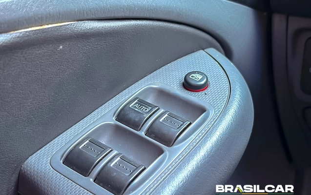 imagem-https://www.socarrao.com.br/sc-vehicle-images-prod/3309898/1787093140604-003_323e09f92ac1e6da49407909ea024599.jpg
