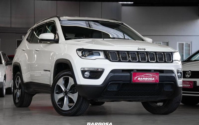 imagem-https://www.socarrao.com.br/sc-vehicle-images-prod/3310189/1787093963715-8353801_0_B_39e0cd8318.jpeg