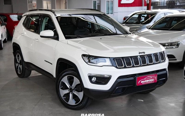 imagem-https://www.socarrao.com.br/sc-vehicle-images-prod/3310189/1787093963716-8353801_1_B_9c351ba137.jpeg