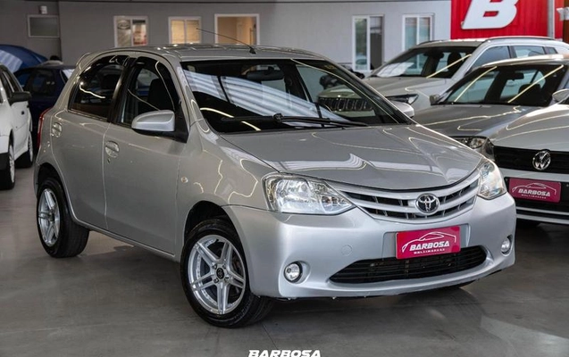 imagem-https://www.socarrao.com.br/sc-vehicle-images-prod/3310279/1787094332860-8381421_2_B_43d0c39216.jpeg