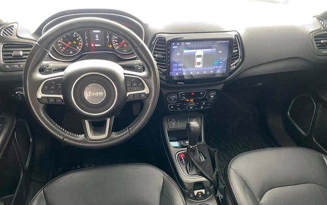 imagem-https://www.socarrao.com.br/sc-vehicle-images-prod/33104/1790790674829-7624643_9_B_ca573fbbe5.jpeg