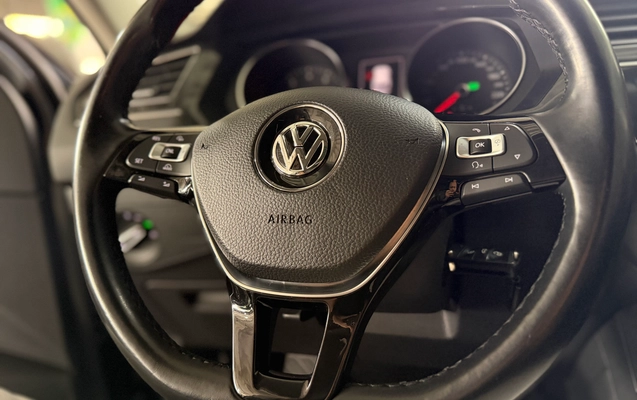 imagem-https://www.socarrao.com.br/sc-vehicle-images-prod/3312564/1787101522942-ab4ea9f0-300a-4656-91ff-64a42418cc4d.jpg