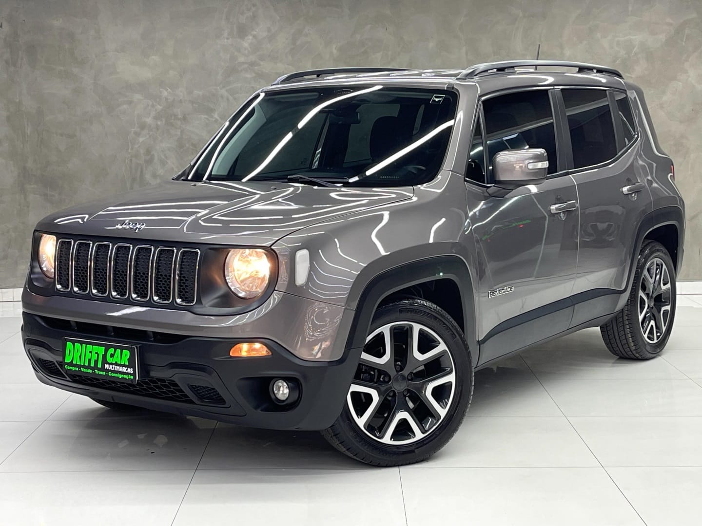 Jeep Renegade 2019 Cinza — foto 1 de 3