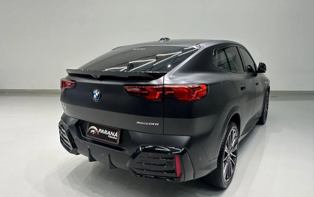 imagem-https://www.socarrao.com.br/sc-vehicle-images-prod/3322765/1787138529167-4_082659.jpg