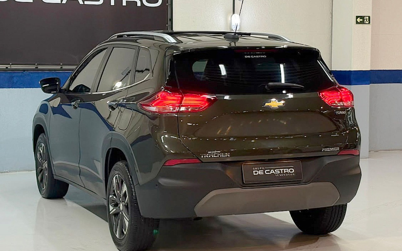 imagem-https://www.socarrao.com.br/sc-vehicle-images-prod/3322776/1787139478142-Q0hFVlJPTEVUIFRSQUNLRVIgUFJFTUlFUiBUQiAtIDIwMjQgLSBWRVJERSAtIFNGSThKNDYgKDQpLmpwZw.jpg