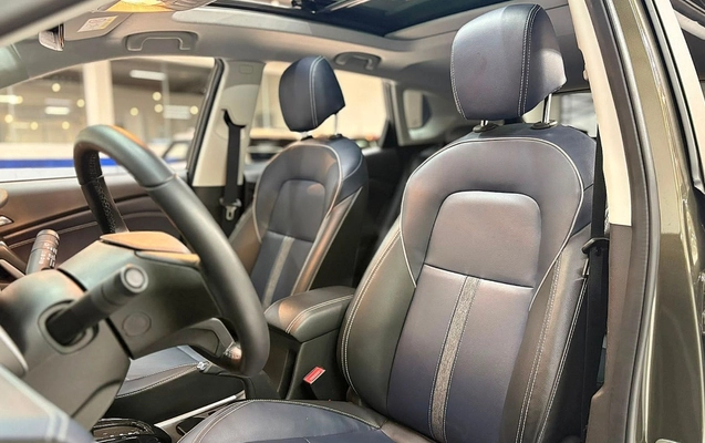 imagem-https://www.socarrao.com.br/sc-vehicle-images-prod/3322776/1787139480189-Q0hFVlJPTEVUIFRSQUNLRVIgUFJFTUlFUiBUQiAtIDIwMjQgLSBWRVJERSAtIFNGSThKNDYgKDE0KS5qcGc.jpg
