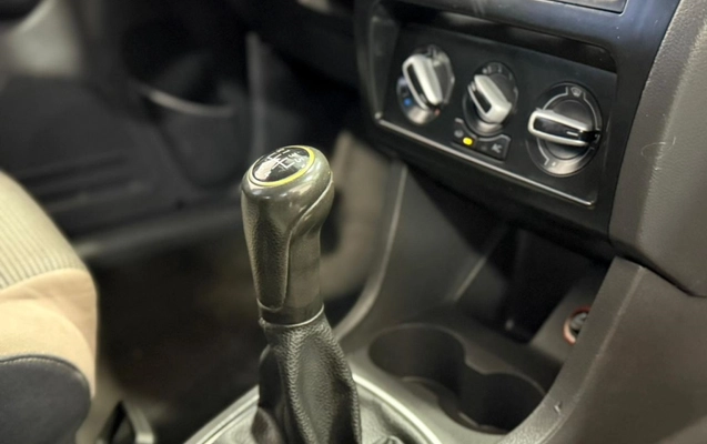 imagem-https://www.socarrao.com.br/sc-vehicle-images-prod/3322780/1787139668615-13_021404.jpg