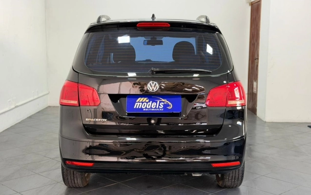 imagem-https://www.socarrao.com.br/sc-vehicle-images-prod/3322780/1787139668621-5_021404.jpg