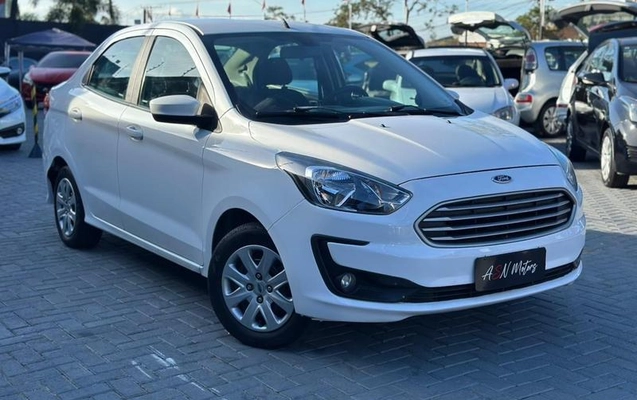 imagem-https://www.socarrao.com.br/sc-vehicle-images-prod/3322786/1787140294293-7892008_0_B_ae5f92a2bb.jpeg
