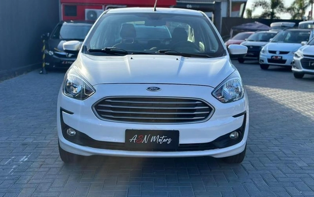 imagem-https://www.socarrao.com.br/sc-vehicle-images-prod/3322786/1787140294295-7892008_1_B_c43f6672a2.jpeg