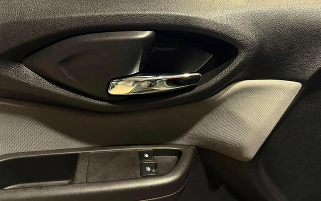 imagem-https://www.socarrao.com.br/sc-vehicle-images-prod/3322808/1788432902206-8389483_13_B_e7788e107d.jpeg