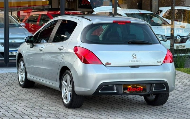 imagem-https://www.socarrao.com.br/sc-vehicle-images-prod/3322856/1787140948320-8350857_2_B_65db822d59.jpeg