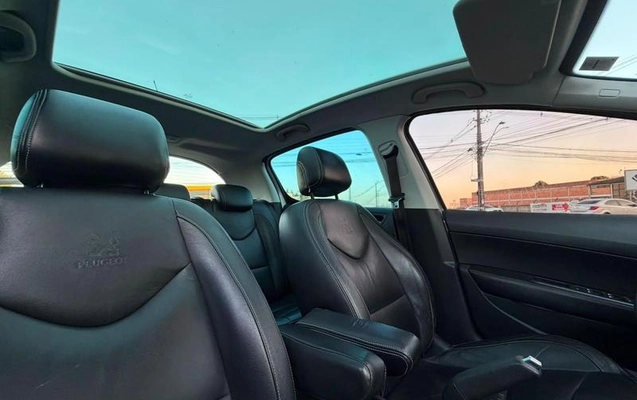 imagem-https://www.socarrao.com.br/sc-vehicle-images-prod/3322856/1787140948329-8350857_17_B_907630bbca.jpeg