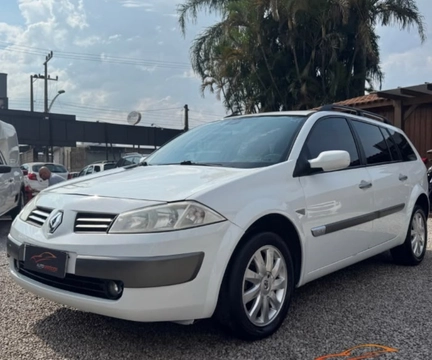 Renault Megane 2013 Branco — foto 1 de 3