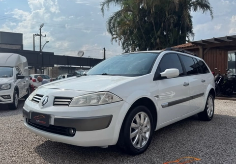 Renault Megane 2013 Branco — foto 1 de 3