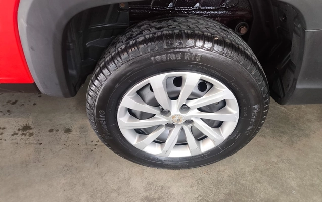 imagem-https://www.socarrao.com.br/sc-vehicle-images-prod/3323071/1787142328391-1_111456.jpg