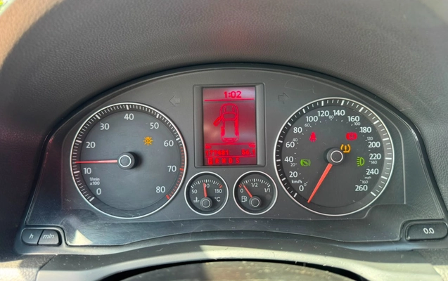 imagem-https://www.socarrao.com.br/sc-vehicle-images-prod/3323077/1787142406234-V2hhdHNBcHAgSW1hZ2UgMjAyNi0wOC0xOSBhdCAwOS4xOC4yMyAoMykuanBlZw.jpeg