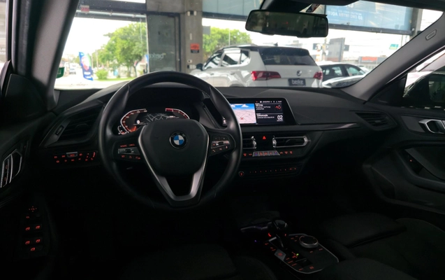 imagem-https://www.socarrao.com.br/sc-vehicle-images-prod/3323174/1788731395249-c32d625701594bd795c23b53a689479c_1788731347551.jpg