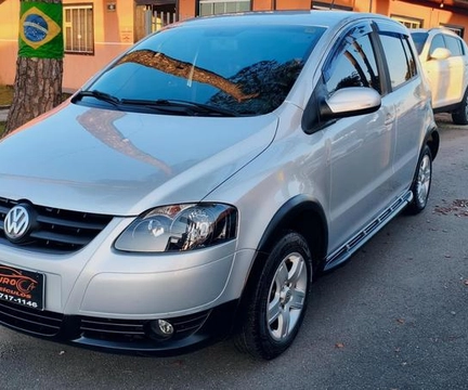 Volkswagen Fox 2010 Prata — foto 1 de 3