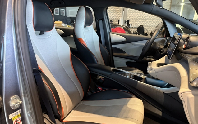 imagem-https://www.socarrao.com.br/sc-vehicle-images-prod/3323280/1787666236409-app-photos-ybxG691hUHBVudMVZ8yCjBaznXqBVA9j.jpg