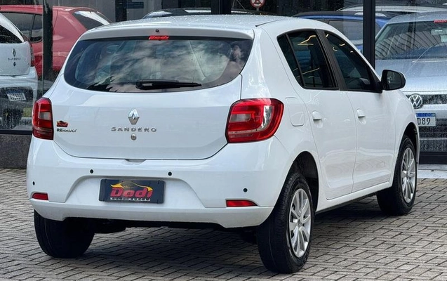 imagem-https://www.socarrao.com.br/sc-vehicle-images-prod/3323286/1787143413987-8127701_3_B_92338adf37.jpeg