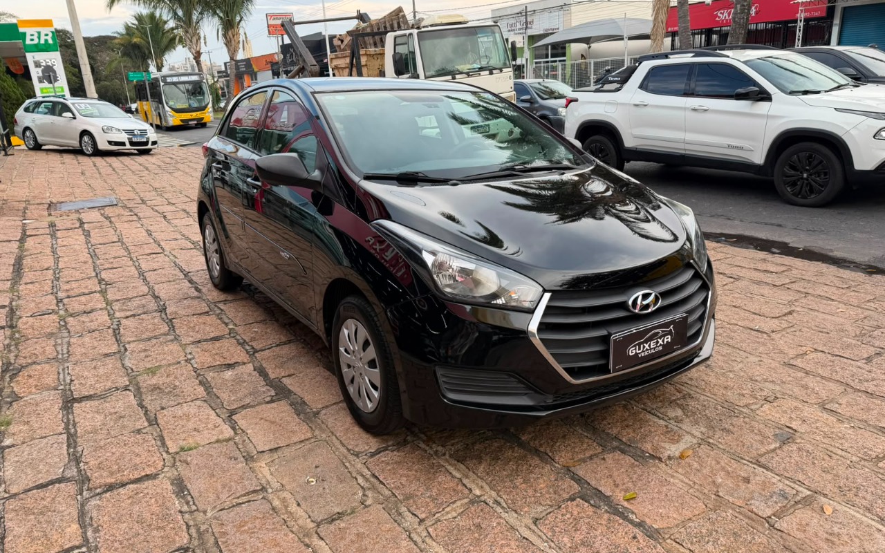 imagem-https://www.socarrao.com.br/sc-vehicle-images-prod/3323335/1787144114062-V2hhdHNBcHAgSW1hZ2UgMjAyNi0wOC0xOSBhdCAwOS40Mi4zNSAoMykuanBlZw.jpeg