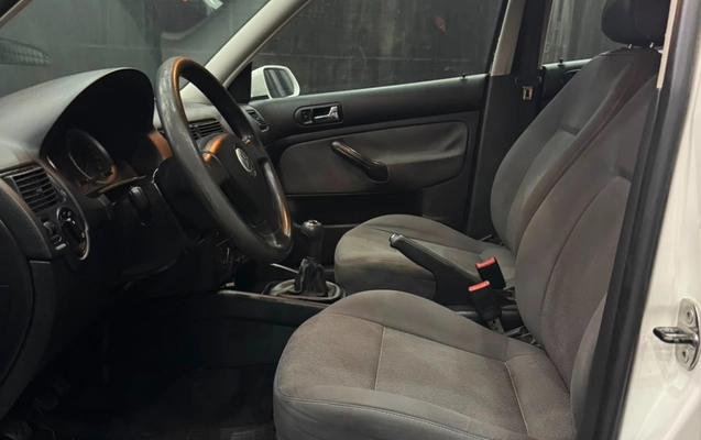 imagem-https://www.socarrao.com.br/sc-vehicle-images-prod/3323353/1787144726346-Vm9sa3N3YWdlbiBHb2xmIDEuNiBDb21wbGV0byAyMDA5IFN0ZWluYmFjaCBNdWx0aW1hcmNhcyBlbSBTYW50byBBbWFybyBkYSBJbXBlcmF0cml6IFNDIDEzLmpwZWc.jpeg