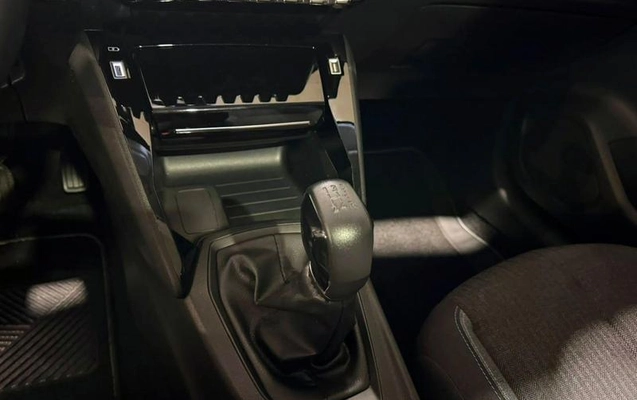imagem-https://www.socarrao.com.br/sc-vehicle-images-prod/3323466/1788551803032-8388640_1_B_a60c005446.jpeg