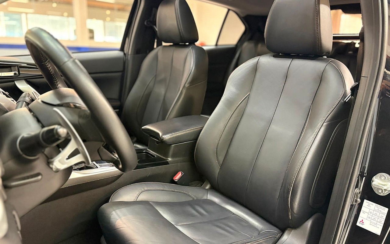 imagem-https://www.socarrao.com.br/sc-vehicle-images-prod/3323467/1787146826494-TUlUU1VCSVNISSBFQ0xJUFNFIENST1NTIEhQRS1TIEFXQyBUQiAtIDIwMjAgLSBQUkVUTyAtIEJFSzdCNzcgKDE0KS5qcGc.jpg