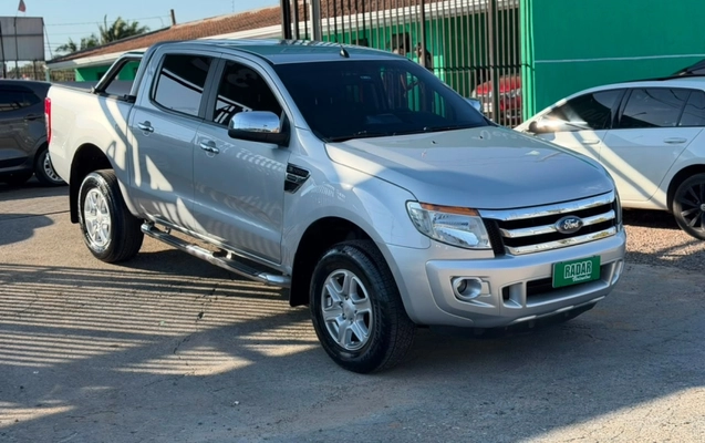 imagem-https://www.socarrao.com.br/sc-vehicle-images-prod/3323471/1788446197468-qq9OZ3rqecstEnVSkX6ijYa7JP7mBryc.jpg