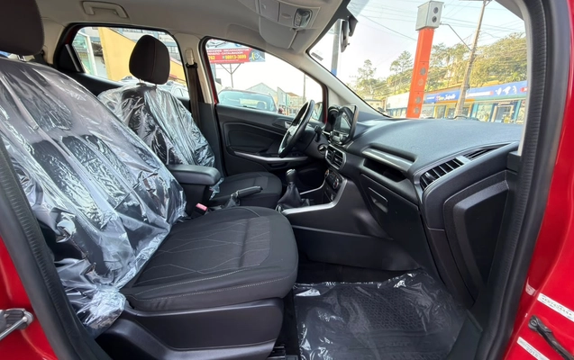 imagem-https://www.socarrao.com.br/sc-vehicle-images-prod/3323480/1787147142027-003_8bfa314677b53a095b5f05307b7106ae.jpeg