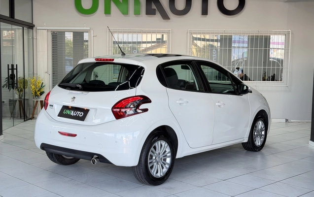 imagem-https://www.socarrao.com.br/sc-vehicle-images-prod/3323522/1787147671630-003_ae5154f029a718143ee786fb85cb3a04.jpeg