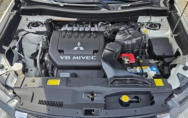 imagem-https://www.socarrao.com.br/sc-vehicle-images-prod/3323541/1788272163112-8372090_7_B_5e8527689c.jpeg