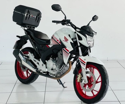 Honda CB 250 TWISTER/FLEXONE 2022 Branco — foto 1 de 3