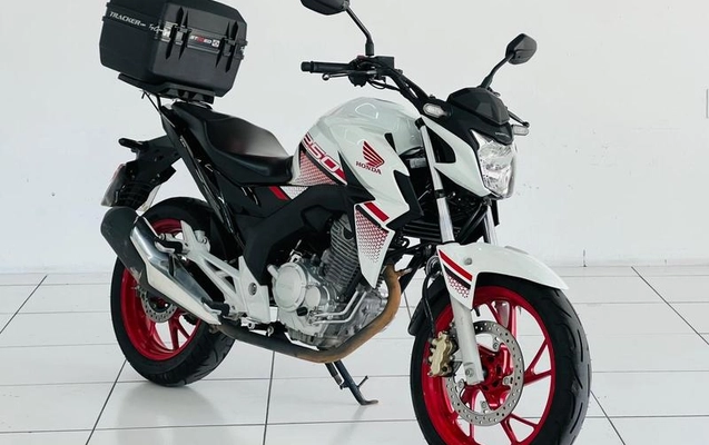 imagem-https://www.socarrao.com.br/sc-vehicle-images-prod/3323626/1787348859488-8394816_1_B_2afb57ff4b.jpeg