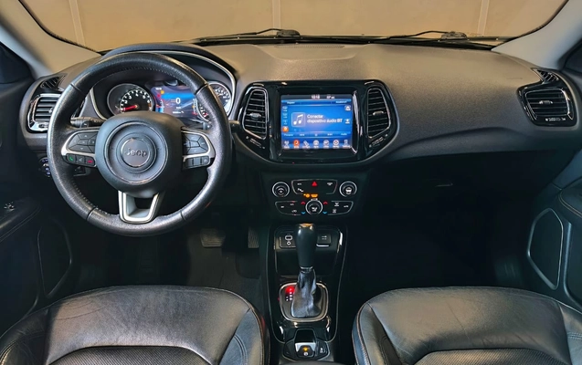 imagem-https://www.socarrao.com.br/sc-vehicle-images-prod/3323627/1787148826875-003_23402cd332c9f112c7b504bdd08e3b8a.jpeg