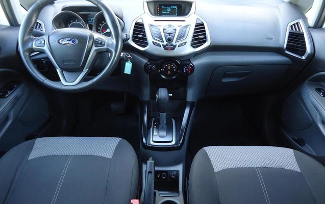 imagem-https://www.socarrao.com.br/sc-vehicle-images-prod/3323640/1789058982136-8343903_8_B_465d0ba554.jpeg