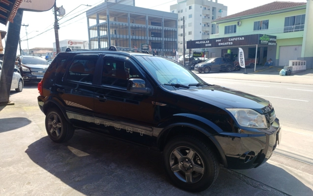 imagem-https://www.socarrao.com.br/sc-vehicle-images-prod/3323699/1787149603314-app-photos-kXBwtyOr3jVnFjxGzRkF5QQghmaKkUY6.jpg