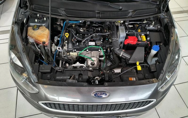 imagem-https://www.socarrao.com.br/sc-vehicle-images-prod/3323725/1787767159418-8385611_12_B_514a81974a.jpeg