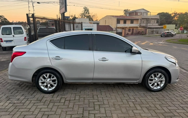 imagem-https://www.socarrao.com.br/sc-vehicle-images-prod/3323731/1787149376452-V2hhdHNBcHAgSW1hZ2UgMjAyNi0wOC0xNyBhdCAyMC4zMC41OCAoMikuanBlZw.jpeg
