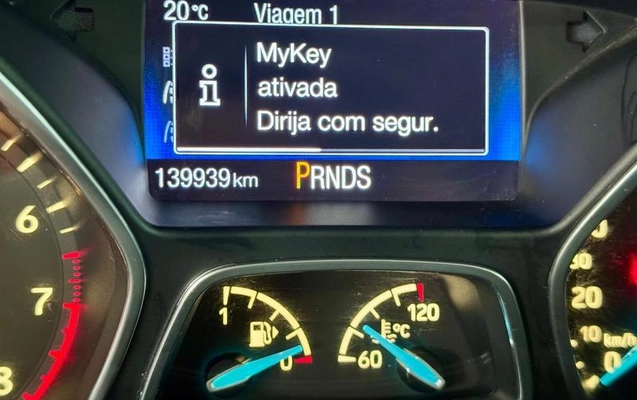 imagem-https://www.socarrao.com.br/sc-vehicle-images-prod/3323781/1789139833730-8374728_8_B_3cf9af02a6.jpeg