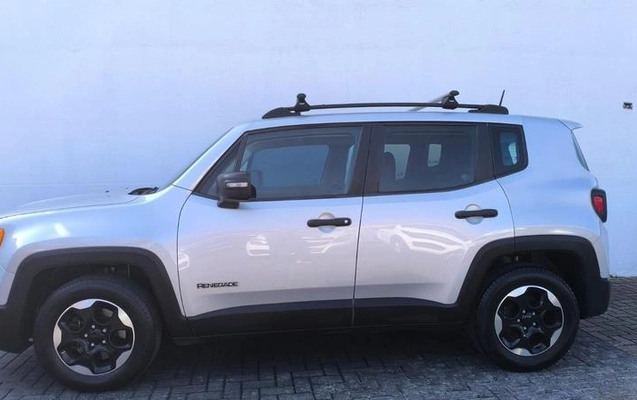 imagem-https://www.socarrao.com.br/sc-vehicle-images-prod/3323810/1789583719321-8383842_12_B_ddecf57ca8.jpeg